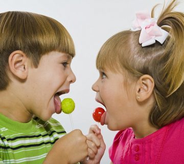 تمرینات عضلات لب و زبان
